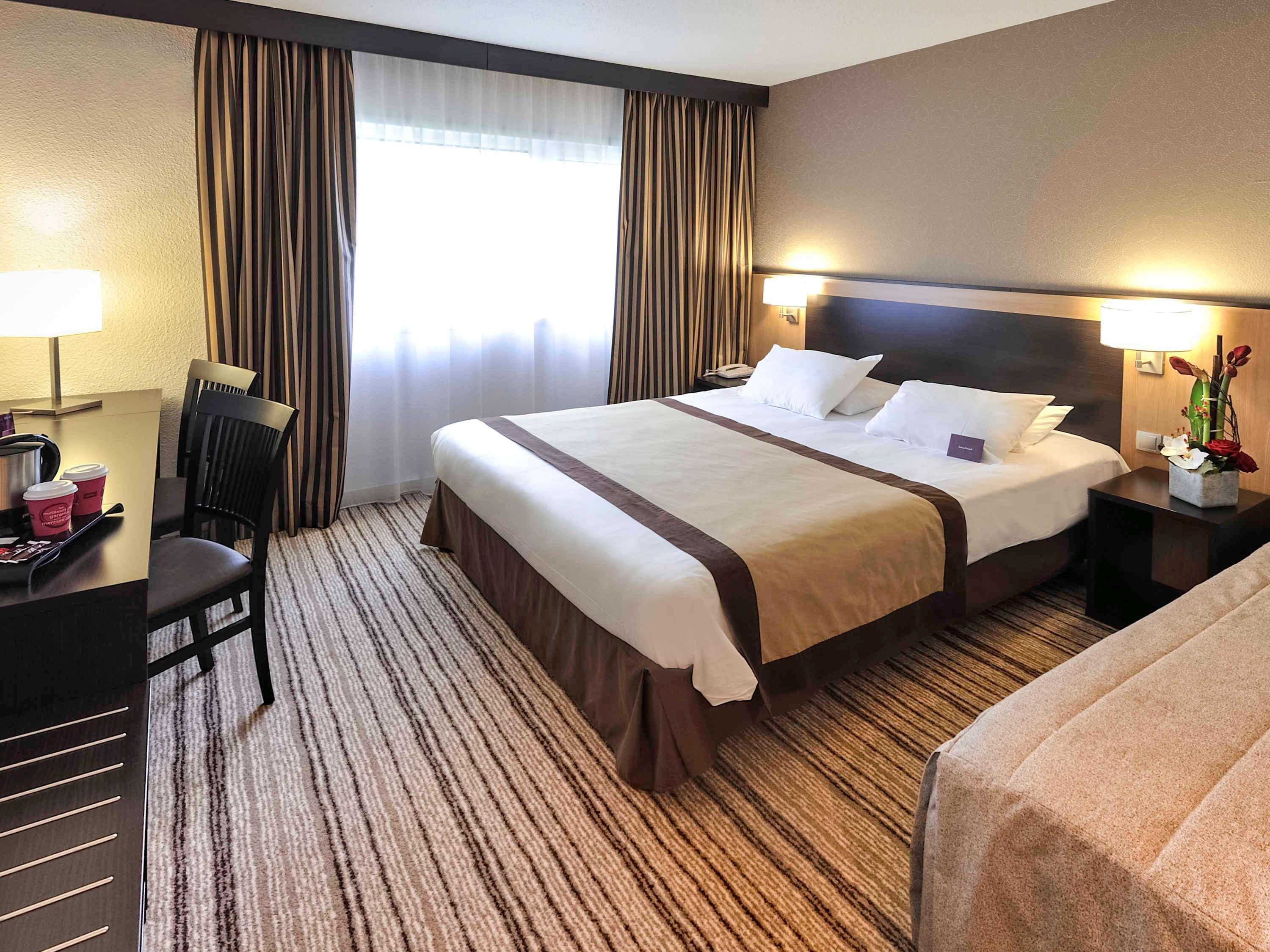 Mercure Rouen Val De Reuil Валь-де-Рёй Экстерьер фото